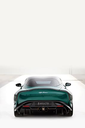 2022 Alfa Romeo Giulia SWB Zagato phone wallpaper thumbnail.