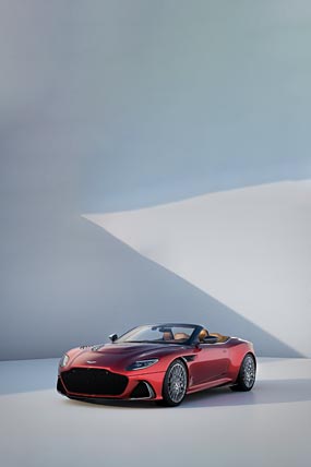 2024 Aston Martin DBS 770 Ultimate Volante phone wallpaper thumbnail.