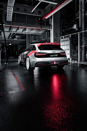2020 Audi RS6 GTO Concept phone wallpaper thumbnail.