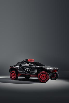 2022 Audi RS Q E-Tron phone wallpaper thumbnail.