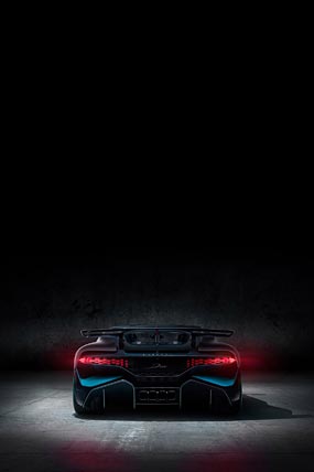 2019 Bugatti Divo phone wallpaper thumbnail.