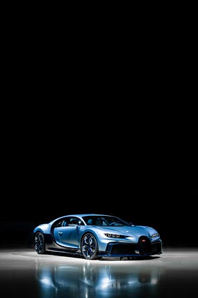 2022 Bugatti Chiron Profilee phone wallpaper thumbnail.