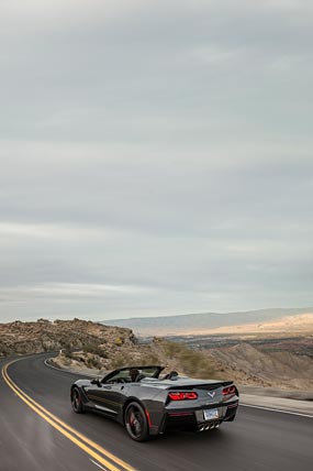 2014 Chevrolet Corvette Stingray Convertible phone wallpaper thumbnail.