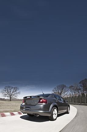 2012 Dodge Avenger R/T phone wallpaper thumbnail.