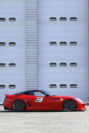 2009 Ferrari 599XX phone wallpaper thumbnail.
