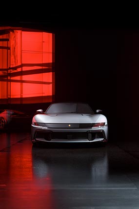 2025 Ferrari 12Cilindri phone wallpaper thumbnail.