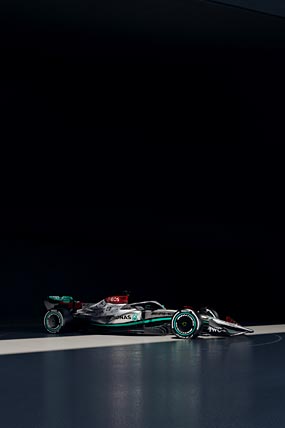 2022 Mercedes AMG W13 F1 E Performance phone wallpaper thumbnail.