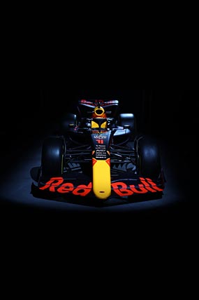 2022 Red Bull Racing RB18 phone wallpaper thumbnail.