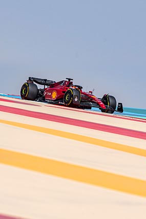 2022 Ferrari F1-75 phone wallpaper thumbnail.