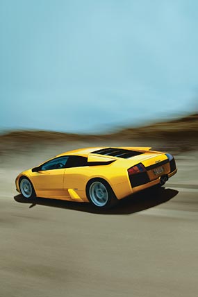 2002 Lamborghini Murcielago phone wallpaper thumbnail.