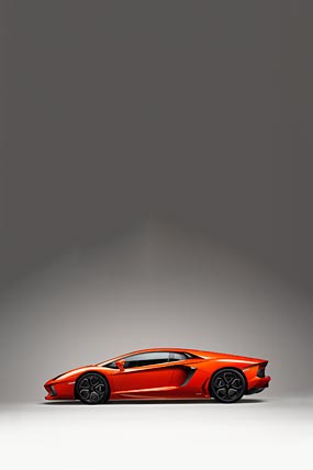 2012 Lamborghini Aventador LP700-4 phone wallpaper thumbnail.