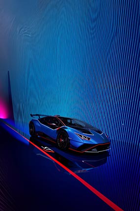 2024 Lamborghini Huracan STJ phone wallpaper thumbnail.