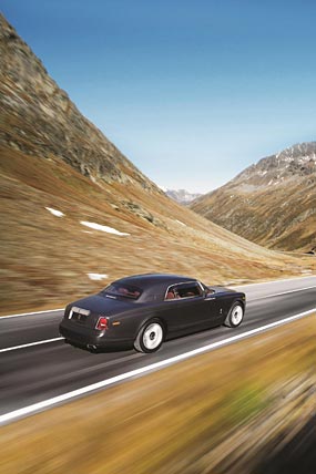 2009 Rolls-Royce Phantom Coupe phone wallpaper thumbnail.