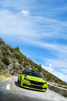2023 Skoda Fabia RS Rally2 phone wallpaper thumbnail.
