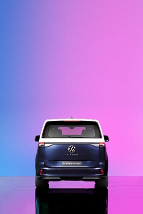 2023 Volkswagen ID Buzz phone wallpaper thumbnail.
