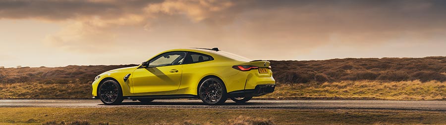 2021 BMW M4 Competition super ultrawide wallpaper thumbnail.