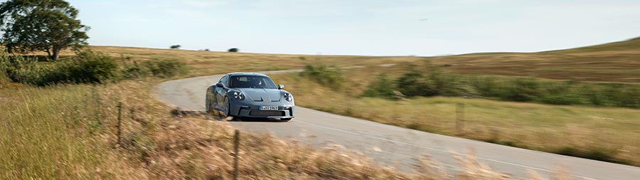 2024 Porsche 911 S/T super ultrawide wallpaper thumbnail.