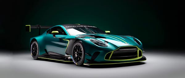 2024 Aston Martin Vantage GT3 super ultrawide wallpaper thumbnail.