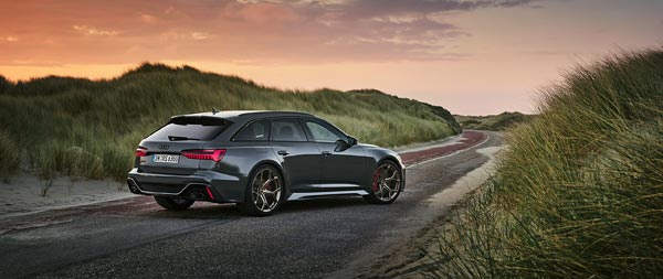 2023 Audi RS6 Avant Performance super ultrawide wallpaper thumbnail.