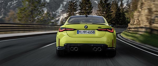 2021 BMW M4 Competition wide wallpaper thumbnail.
