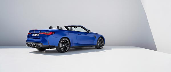 2022 BMW M4 Competition Convertible wide wallpaper thumbnail.