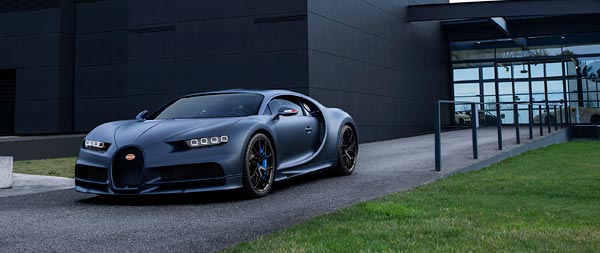 2019 Bugatti Chiron Sport '110 ans Bugatti' wide wallpaper thumbnail.
