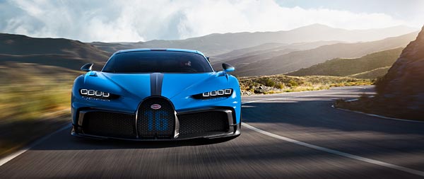 2021 Bugatti Chiron Pur Sport wide wallpaper thumbnail.
