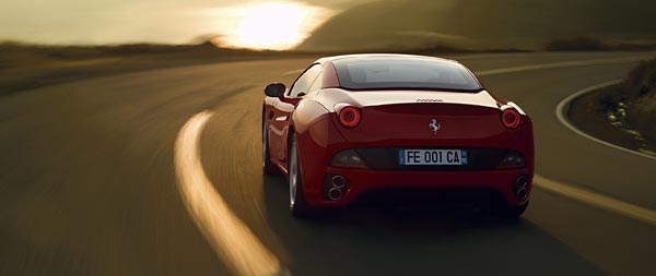 2009 Ferrari California wide wallpaper thumbnail.
