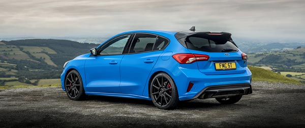 2022 Ford Focus ST Edition wide wallpaper thumbnail.