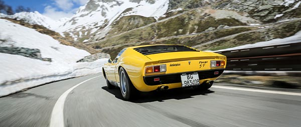 1971 Lamborghini Miura SV super ultrawide wallpaper thumbnail.