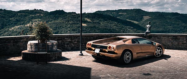 2000 Lamborghini Diablo VT 6.0 super ultrawide wallpaper thumbnail.
