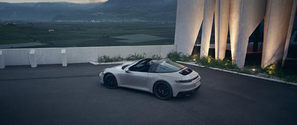 2022 Porsche 911 Targa 4 GTS wide wallpaper thumbnail.
