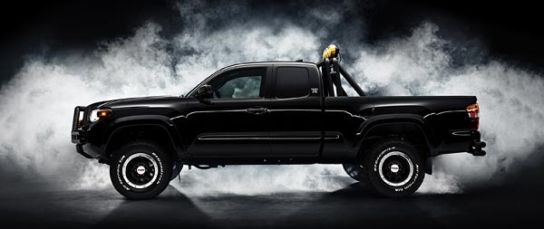 2016 Toyota Tacoma 'Back to the Future' Concept wide wallpaper thumbnail.