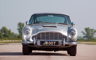 1964 Aston Martin DB5 wallpaper thumbnail.