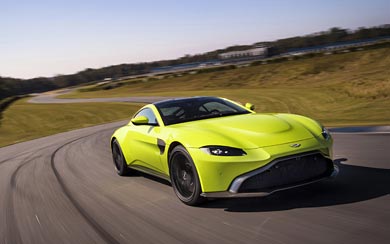 2019 Aston Martin Vantage wallpaper thumbnail.