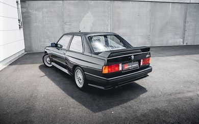 1987 BMW E30 M3 wallpaper thumbnail.
