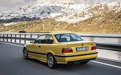 1992 BMW M3 Coupe wallpaper thumbnail.