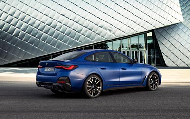 2022 BMW i4 M50 wallpaper thumbnail.