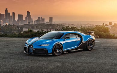 2021 Bugatti Chiron Pur Sport wallpaper thumbnail.