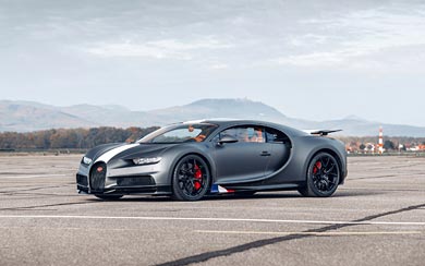 2021 Bugatti Chiron Sport Les Legendes du Ciel wallpaper thumbnail.