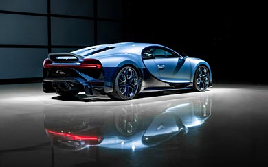 2022 Bugatti Chiron Profilee wallpaper thumbnail.