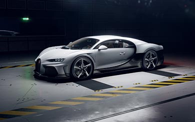 2022 Bugatti Chiron Super Sport thumbnail.