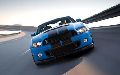 2013 Ford Shelby Mustang GT500 wallpaper thumbnail.