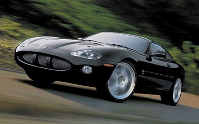 2003 Jaguar XKR Coupe wallpaper thumbnail.