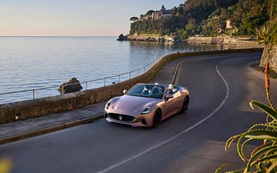 2025 Maserati GranCabrio Folgore wallpaper thumbnail.