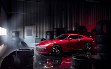 2017 Nissan GT-R Track Edition wallpaper thumbnail.