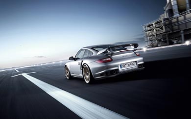 2011 Porsche 911 GT2 RS wallpaper thumbnail.