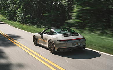 2022 Porsche 911 Targa 4 GTS wallpaper thumbnail.