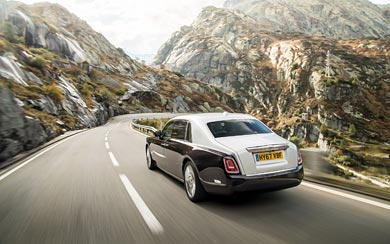 2017 Rolls-Royce Phantom wallpaper thumbnail.