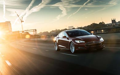 2014 Tesla Model S wallpaper thumbnail.